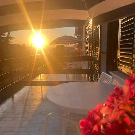 Sobe-sandra * دْغاماي